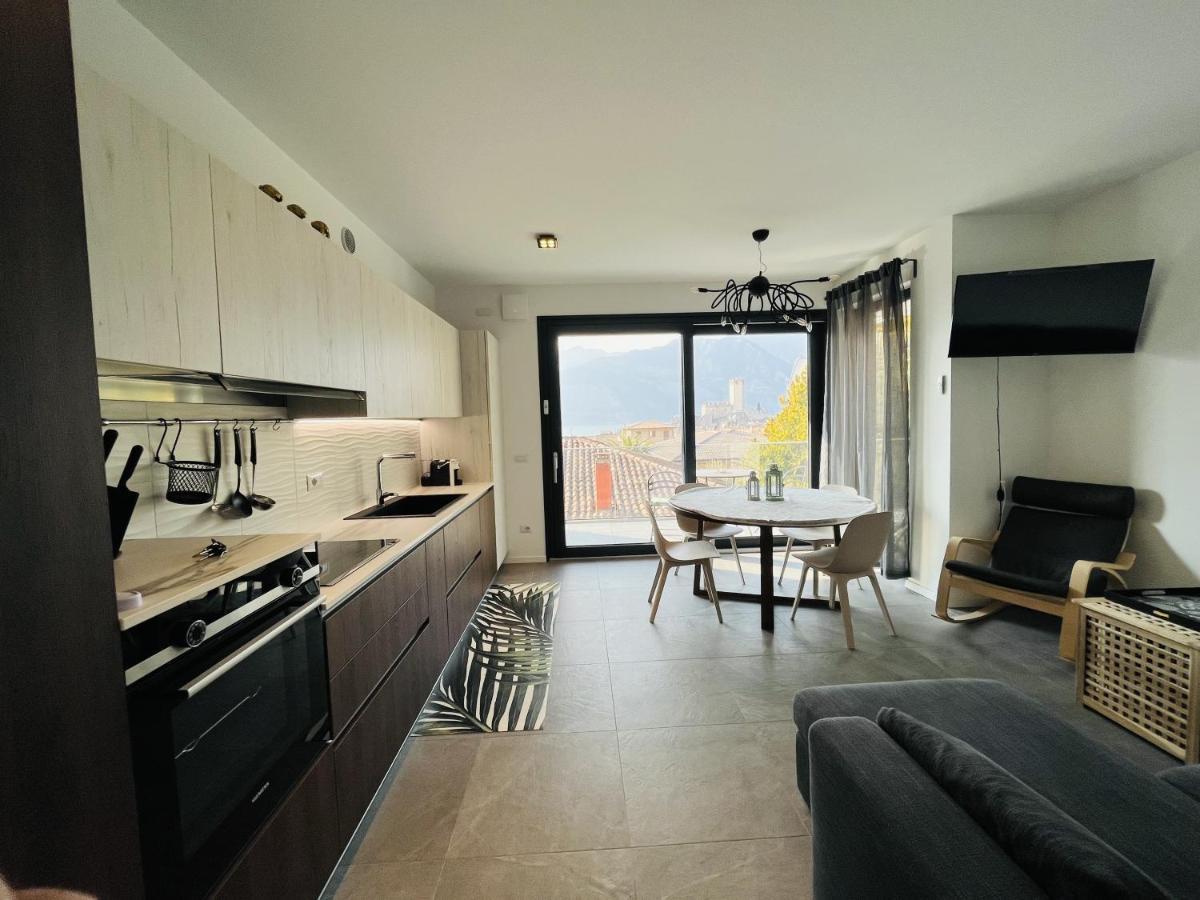 Ca' Romeo Apartment มัลเชซิเน ภายนอก รูปภาพ