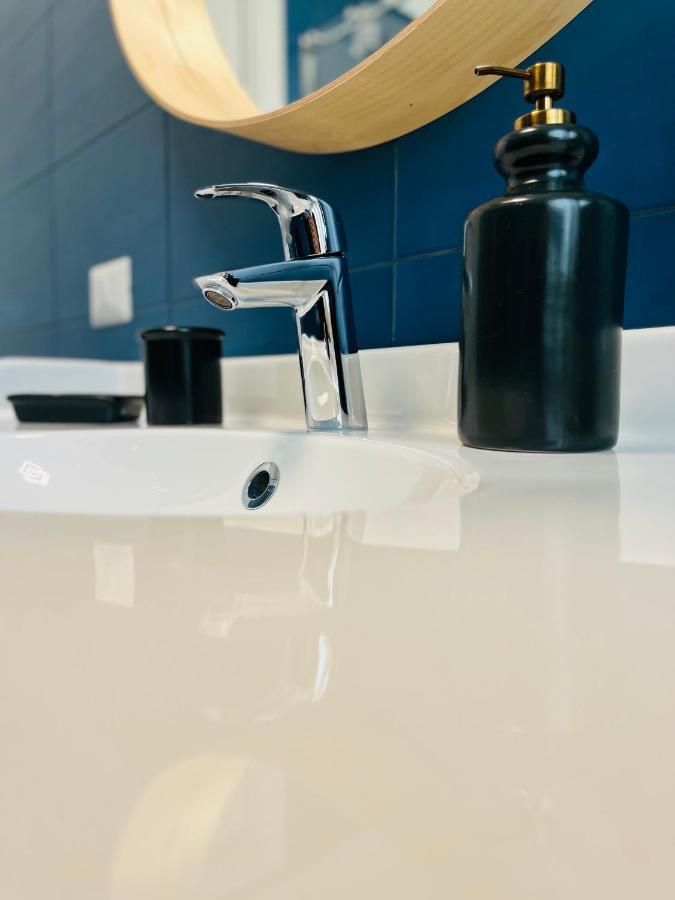 Ca' Romeo Apartment มัลเชซิเน ภายนอก รูปภาพ
